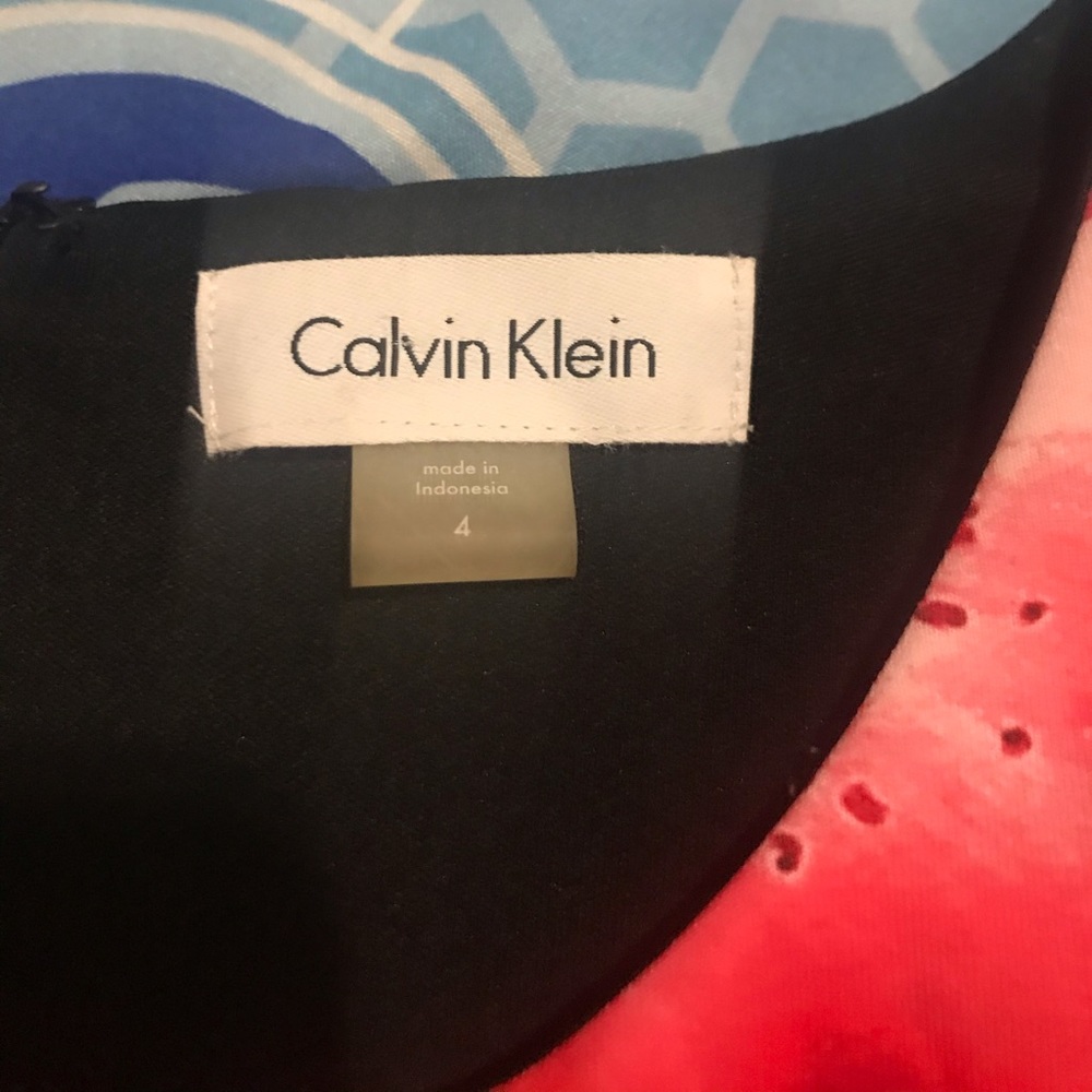 9.5/10 woman Dress Calvin Klein